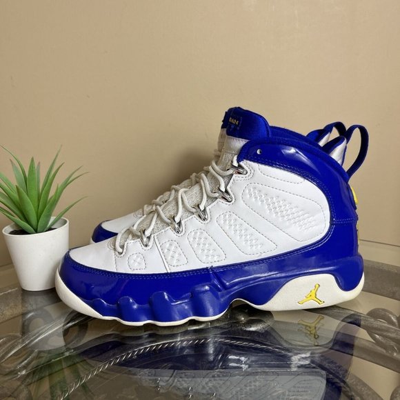 Nike Air Jordan 9 Retro BG Kobe Lakers 302359-121 Size 5.5Y / Women Size 7 Shoes